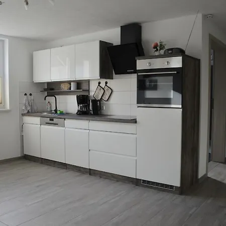Hempis Fewo Og Apartman