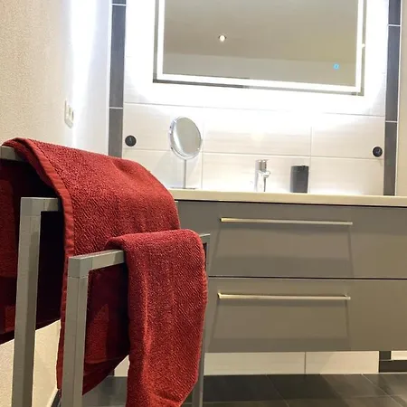 Apartman Hempis Fewo Og *