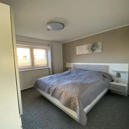 Hempis Fewo Og Apartman Hochkirch